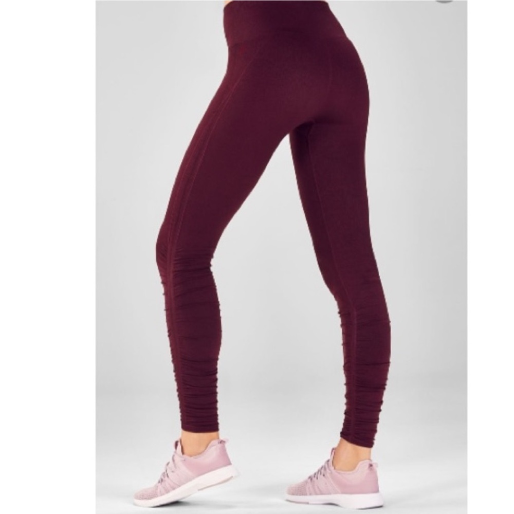 Fabletics Ruched Ankle Leggings - Picture 4 of 8